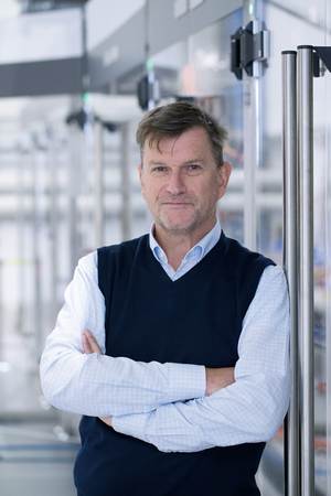 Como Gerente de Producto de Envasado, Manfred Härtel es responsable de la tecnología de llenado en KHS en Bad Kreuznach, incluso en el área aséptica.