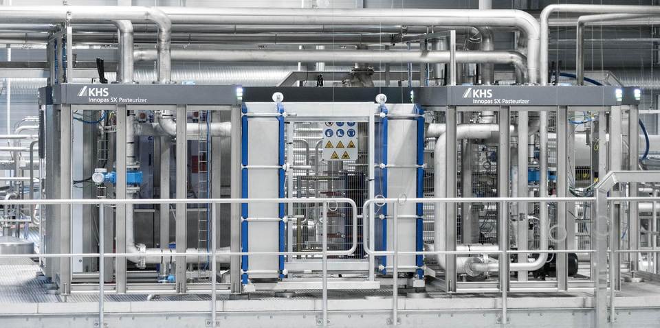 The process technology has been separated from the actual machine. Freely positioned modules result in defined installation spaces and greater flexibility for later supplementary functions which meet future requirements.